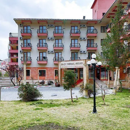 Thermal & Semesteranläggning (resort)