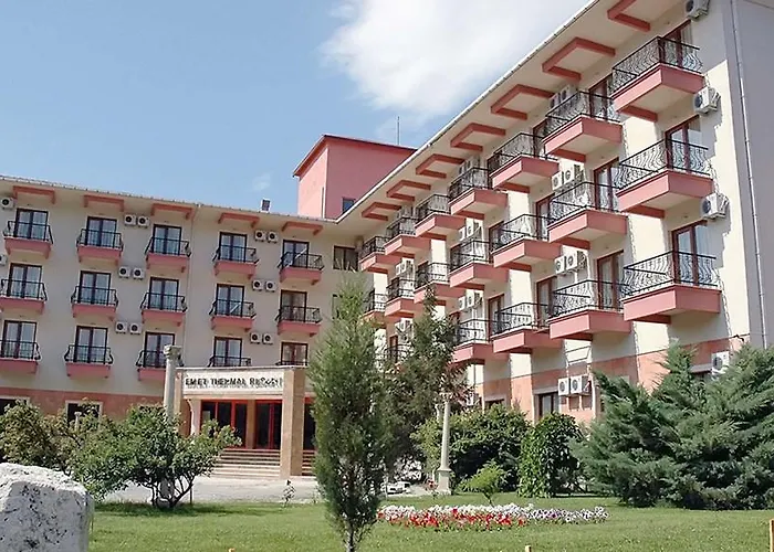 Üdülőközpont Thermal & Emet