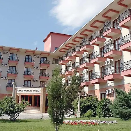 Resort Thermal & Emet